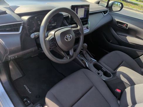 Used 2023 Toyota Corolla LE FWD image 18