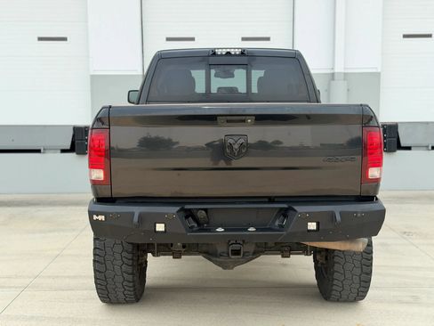 Used 2017 RAM 2500 Laramie w/ Sport Appearance Group AWD/4WD image 4