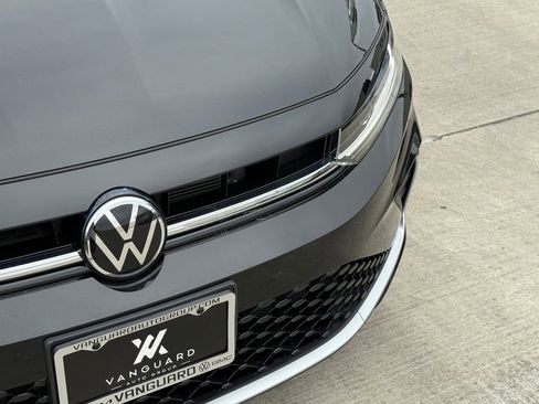 New 2026 Volkswagen Jetta SE FWD image 4