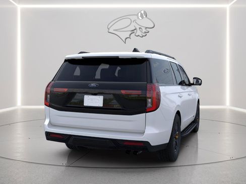 New 2025 Ford Expedition Tremor image 8
