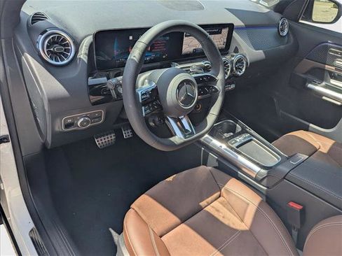 New 2026 Mercedes-Benz GLA 35 AMG AMG GLA 35 image 3