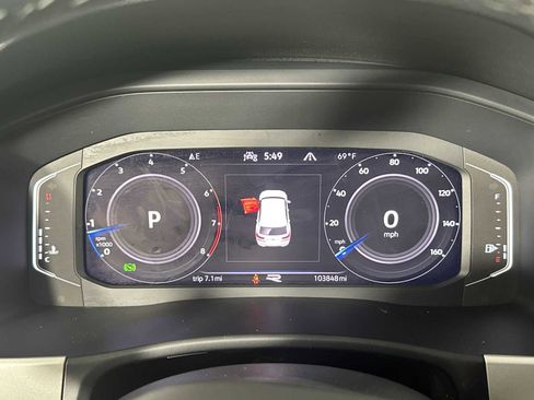 Used 2022 Volkswagen Atlas Cross Sport SEL R-Line image 44