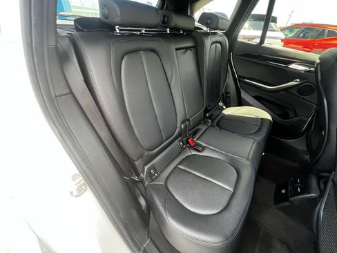 Used 2018 BMW X1 xDrive28i AWD/4WD image 23