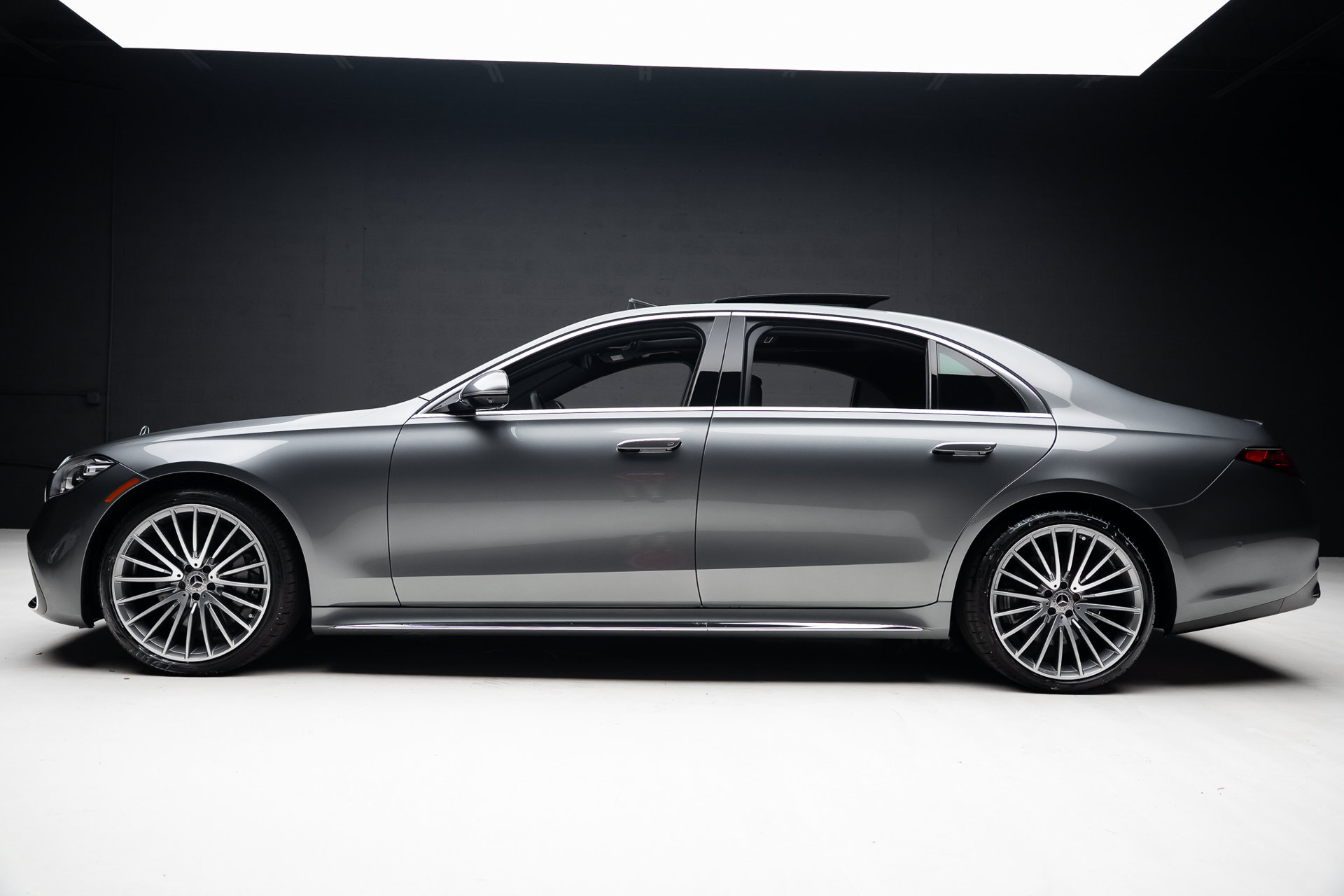 Used 2022 Mercedes-Benz S 580 4MATIC Sedan image 17