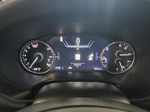 Certified 2024 Buick Enclave Avenir w/ Avenir Technology Package image 14