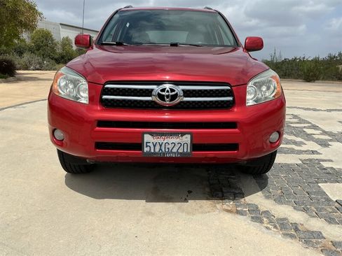 Used 2007 Toyota RAV4 Limited FWD image 4