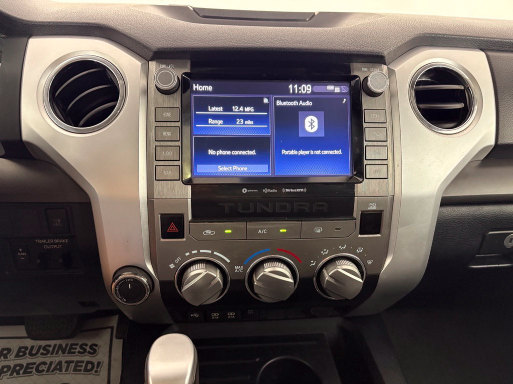 Used 2020 Toyota Tundra SR5 w/ SR5 Leather Package AWD/4WD image 25