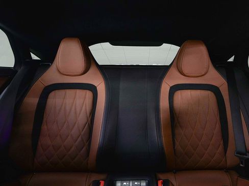 Used 2023 Mercedes-Benz AMG GT 43 image 10