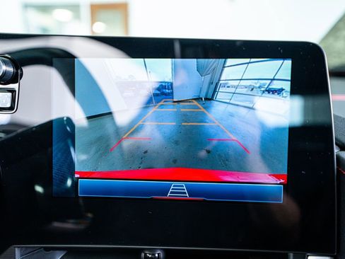 Used 2024 Chevrolet Corvette Stingray Coupe w/ Z51 Performance Package image 47