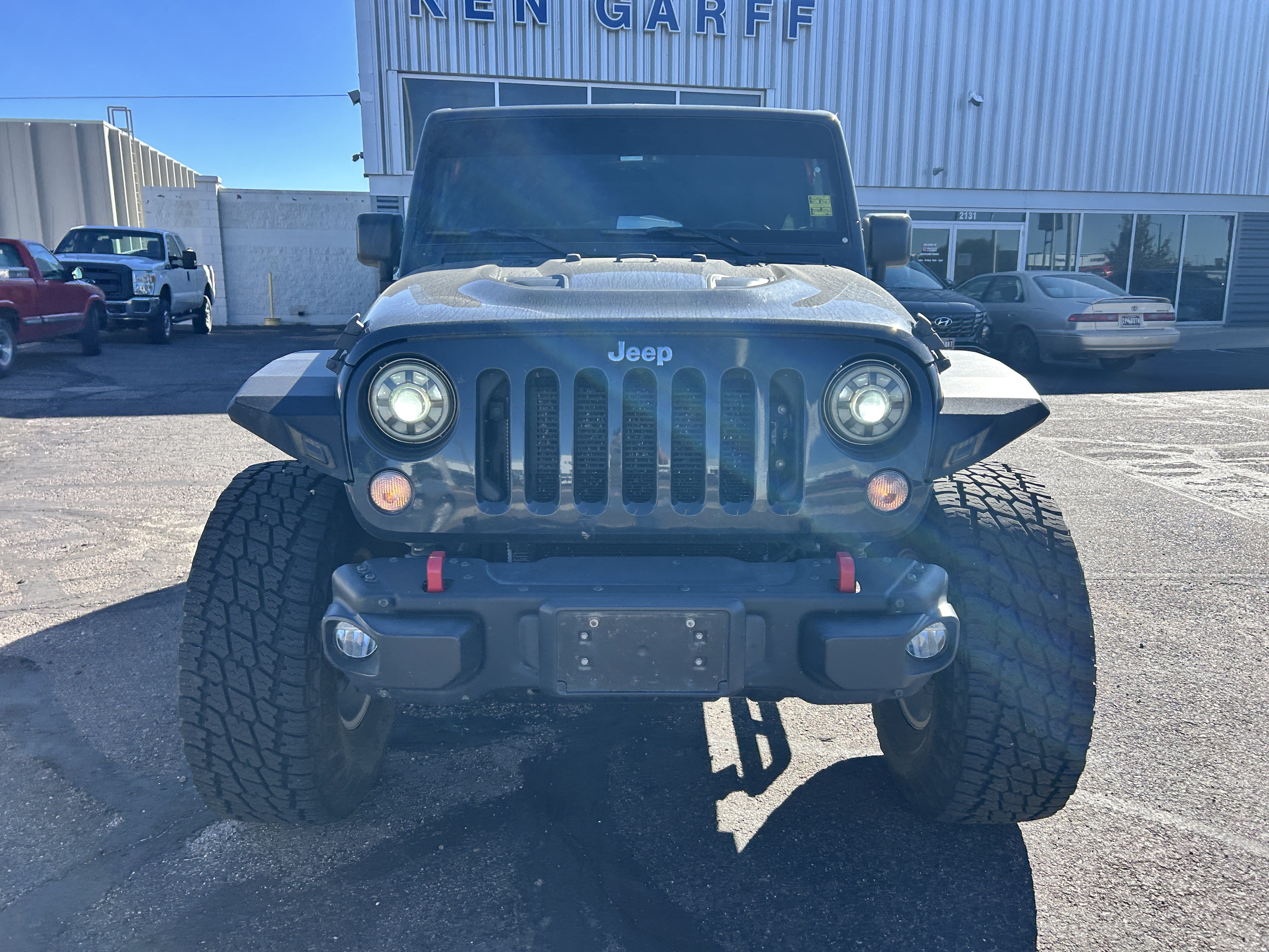 Used 2017 Jeep Wrangler Unlimited Rubicon AWD/4WD image 8