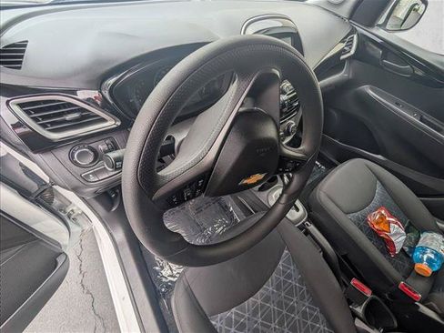 Used 2021 Chevrolet Spark LT FWD image 11