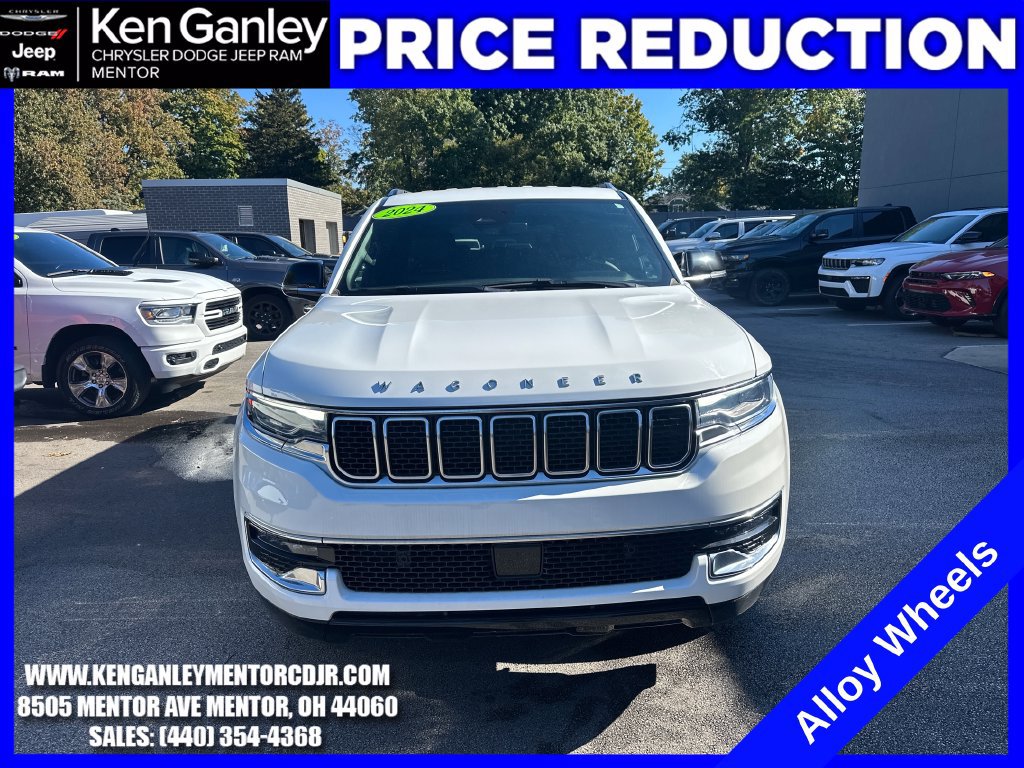 Used 2024 Jeep Wagoneer 4WD image 2