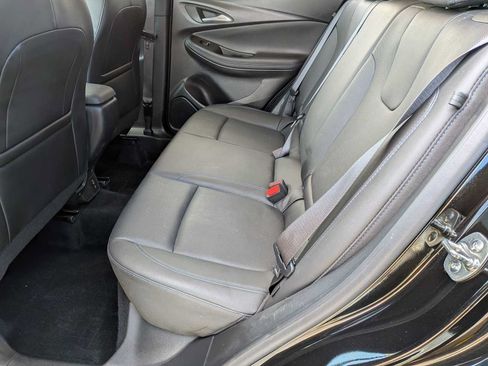 Used 2025 Buick Encore GX Sport Touring AWD/4WD image 28