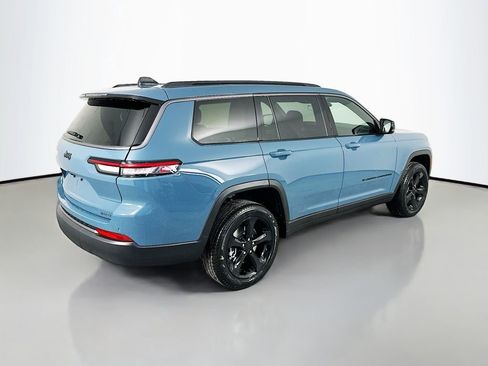 New 2026 Jeep Grand Cherokee L Limited RWD image 7