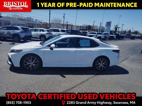 Certified 2024 Toyota Camry SE w/ Cold Weather Package FWD image 4