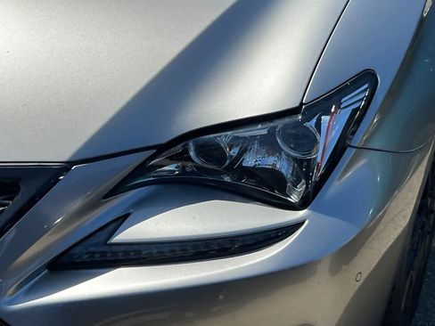 Used 2017 Lexus RC 200t F Sport image 11