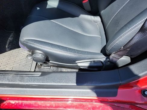 Used 2025 MAZDA MX-5 Miata RF Grand Touring RWD image 14
