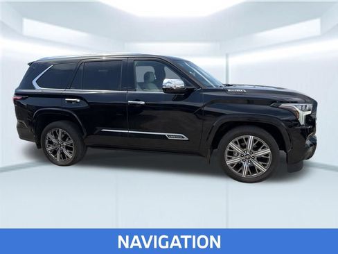 Used 2025 Toyota Sequoia Capstone AWD/4WD image 6