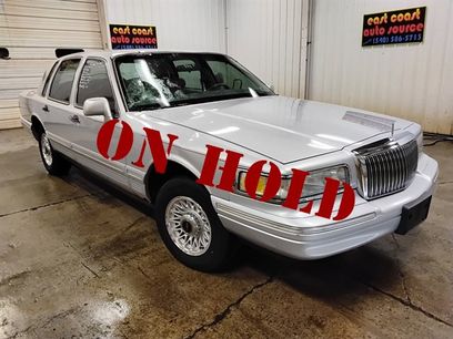 Used 1997 Lincoln Town Car Executive