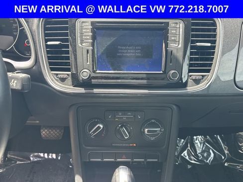 Used 2016 Volkswagen Beetle 1.8T SEL FWD image 15