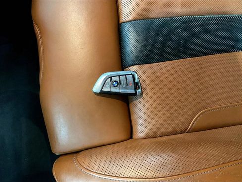 Used 2019 BMW M5 w/ Executive Package AWD/4WD image 31