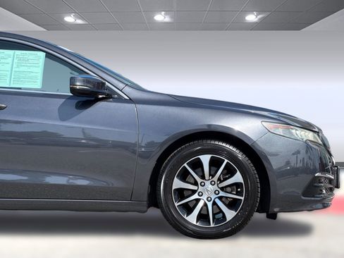 Used 2016 Acura TLX 4dr Sdn FWD image 33