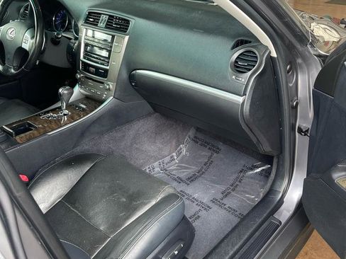 Used 2012 Lexus IS 250 AWD w/ Premium Pkg Value Edition image 19