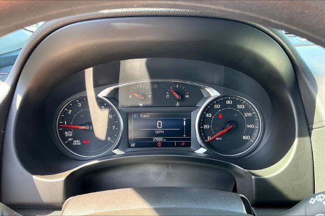 Used 2024 GMC Terrain SLE FWD image 18