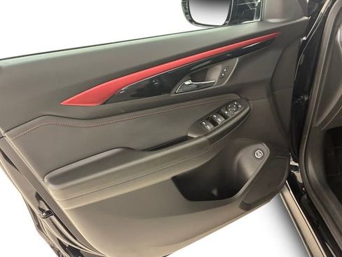 Used 2024 Chevrolet TrailBlazer RS w/ Convenience Package image 13