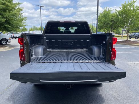 Used 2023 Chevrolet Silverado 1500 LTZ AWD/4WD image 11