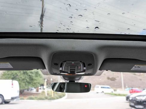 Used 2023 Audi A4 2.0T Premium w/ Convenience Package image 12