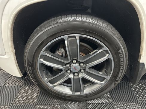 Used 2019 GMC Acadia Denali w/ Technology Package image 38