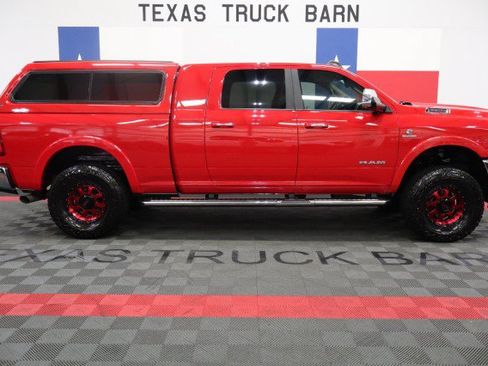Used 2022 RAM 2500 Laramie AWD/4WD image 13