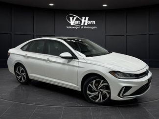 Used 2025 Volkswagen Jetta SEL video 1