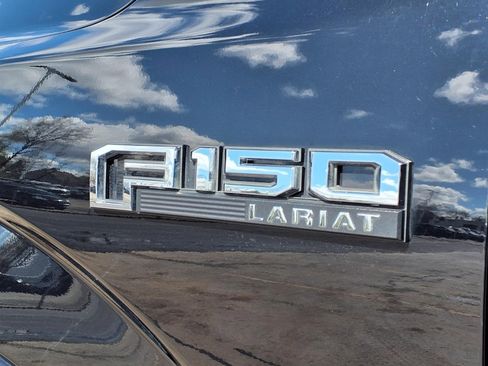 Used 2017 Ford F150 Lariat w/ Equipment Group 502A Luxury AWD/4WD image 15
