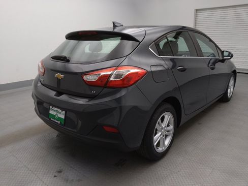 Used 2018 Chevrolet Cruze LT image 9