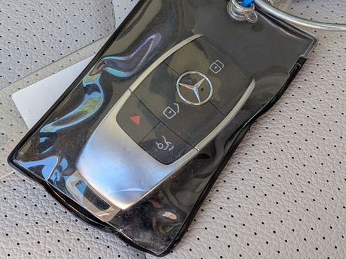 Certified 2024 Mercedes-Benz GLE 450 4MATIC image 38