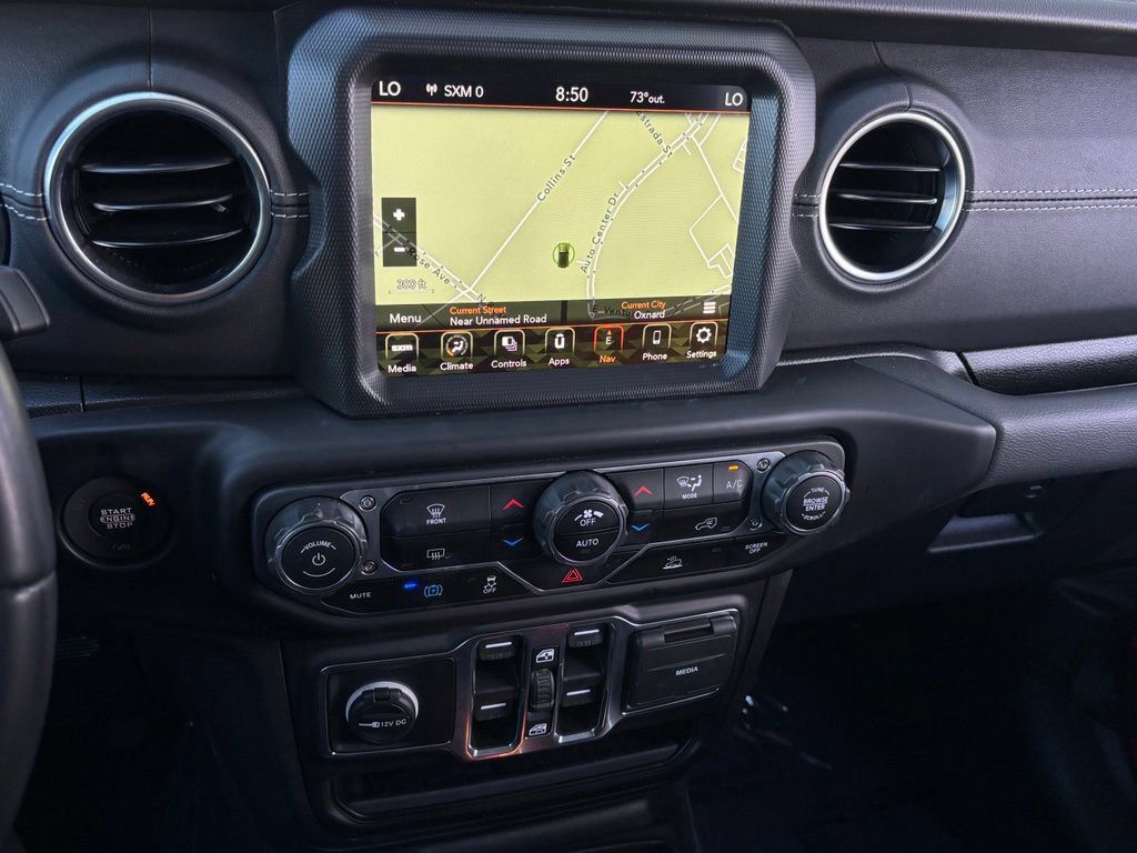 Used 2022 Jeep Wrangler Unlimited Sahara AWD/4WD image 25
