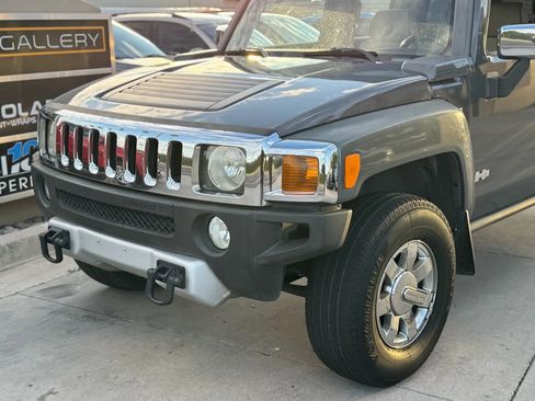 Used 2008 HUMMER H3 Luxury image 45