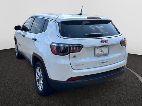 Used 2025 Jeep Compass Sport AWD/4WD image 3