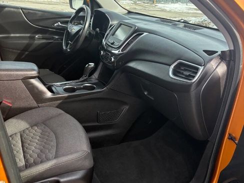 Used 2018 Chevrolet Equinox LT image 8