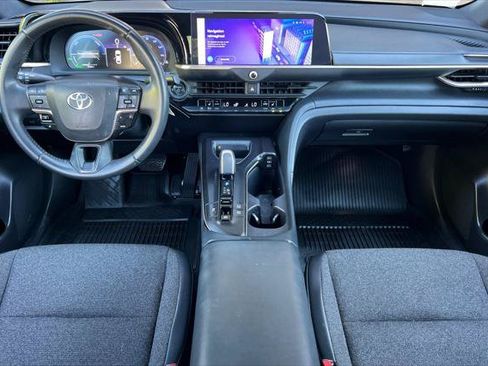 Certified 2023 Toyota Crown w/ Carpet Mat Package (TMS) AWD/4WD image 3