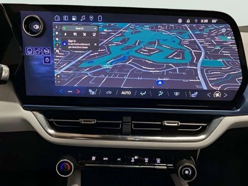 Used 2026 Chevrolet Equinox EV LT image 34