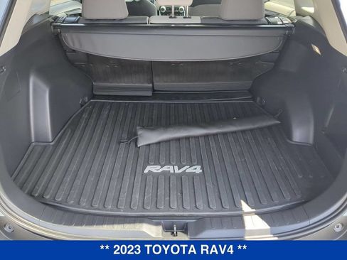 Used 2023 Toyota RAV4 XLE w/ Convenience Package AWD/4WD image 5