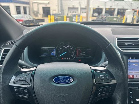 Used 2017 Ford Explorer Sport w/ Equipment Group 401A AWD/4WD image 20