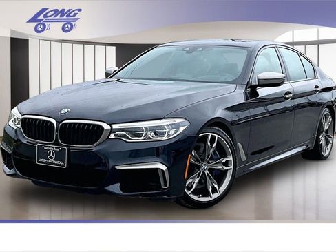 Used 2018 BMW M550i xDrive image 1