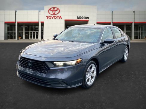 Used 2025 Honda Accord LX image 1