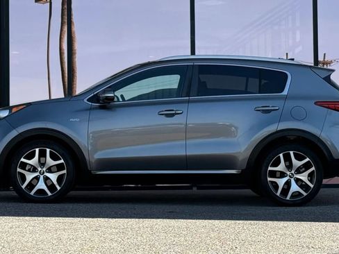 Used 2017 Kia Sportage SX image 5