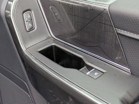 Certified 2022 Ford F150 XLT w/ Equipment Group 302A High image 35