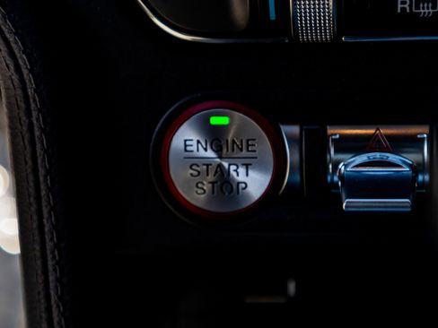 Used 2019 Ford Mustang GT w/ Equipment Group 301A image 18